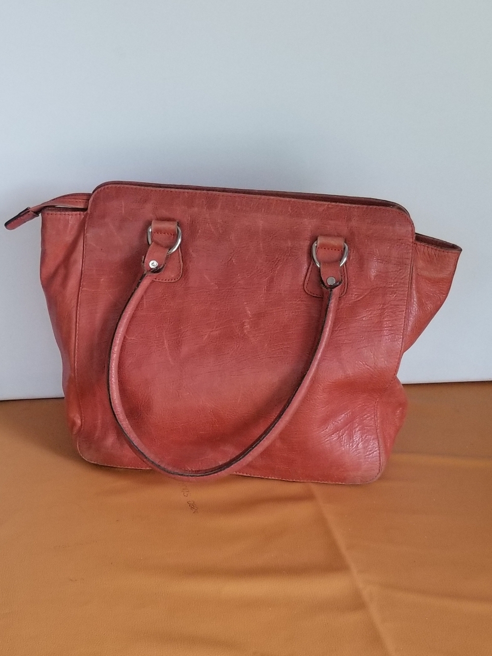 Maca Real Leather Tote/Handbag - Picture 3 of 5